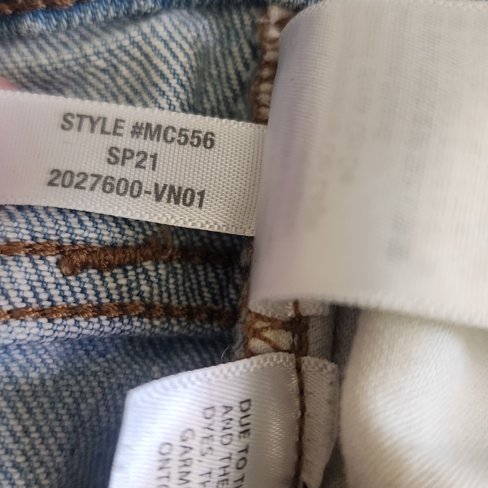 Madewell The High Rise Slim Crop Boyjean Dumas Wash Ripped Edition Size 27 MC556 - Picture 5 of 6